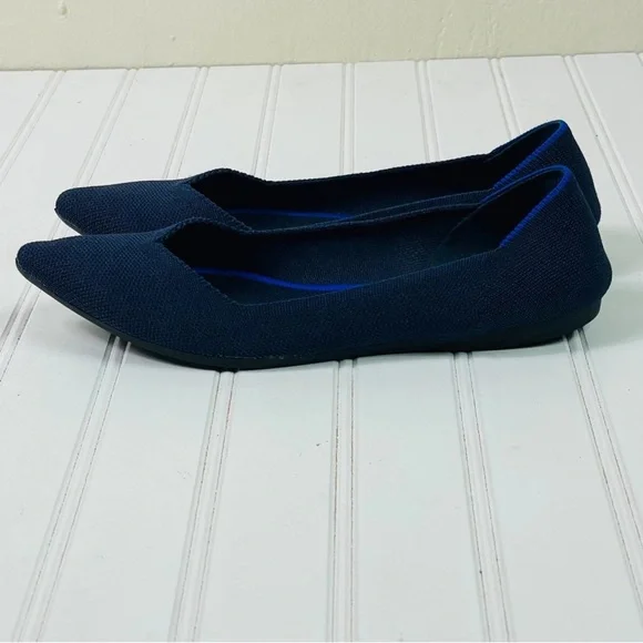 Rothy’s “The Point” in Navy Blue Size 8 *EUC* - Picture 4 of 12